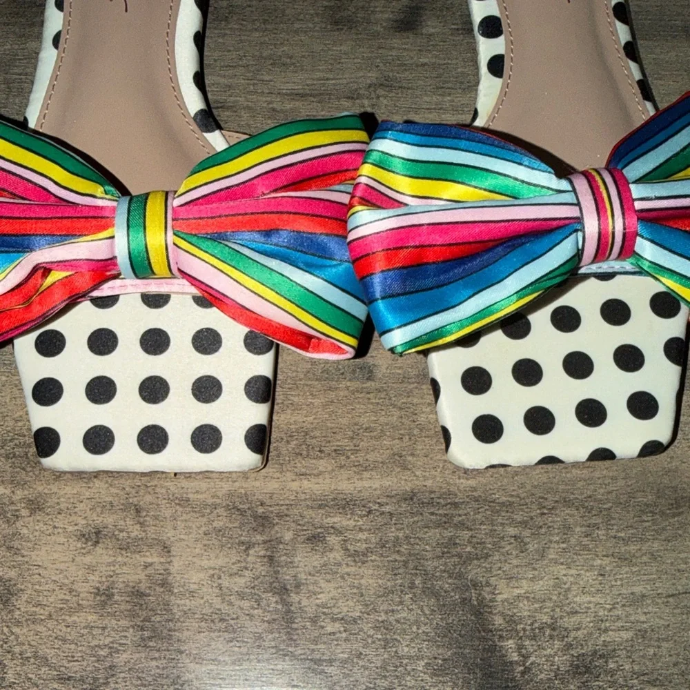 NWT Betsey Johnson Polka Dot Sandals with Rainbow Bow - Picture 2 of 5